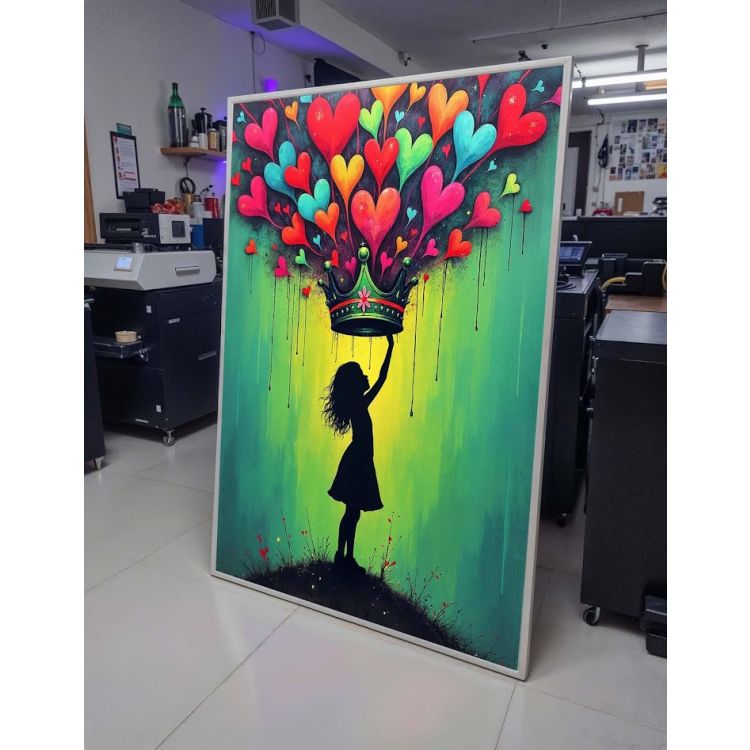 Tableau Décoratif - Cœur Couronne Fille - Toile Imprimée Effet 3D - Multicolore