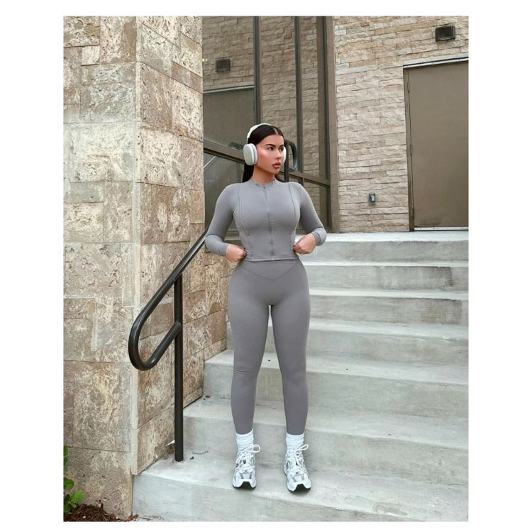 Ensemble sport deux pièces - Sport Fitness - Gilet et legging (Taille S, M, L, XL)