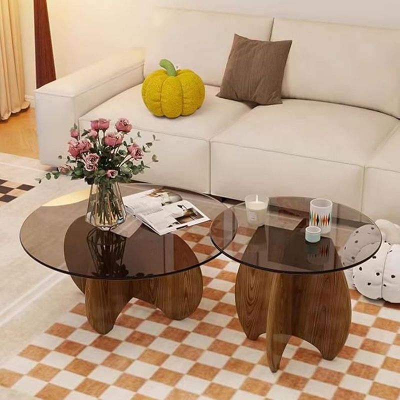 Table basse ronde avec pieds en bois