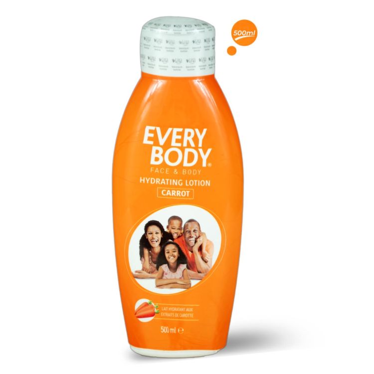 Moisturising cleansing milk with carrot