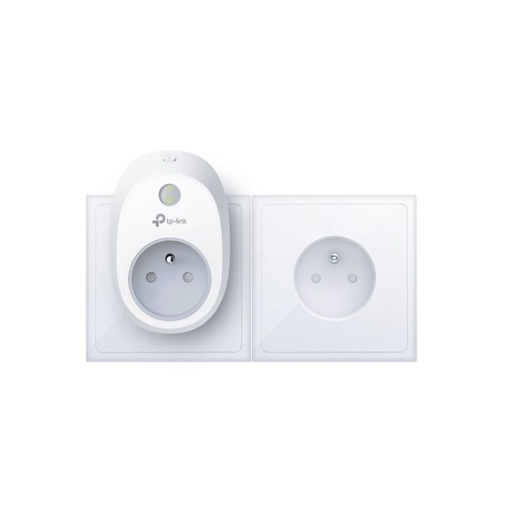 HS100 Wi-Fi connected socket - TP-Link | Glotelho Cameroon
