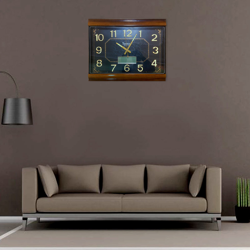 Rectangular wall clock